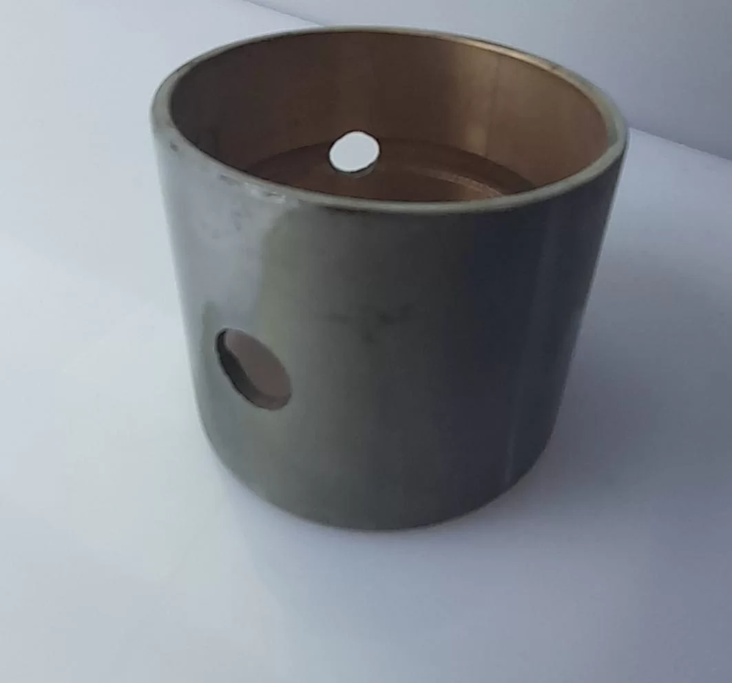 BUJES DE BIELA PARA HINO EL100