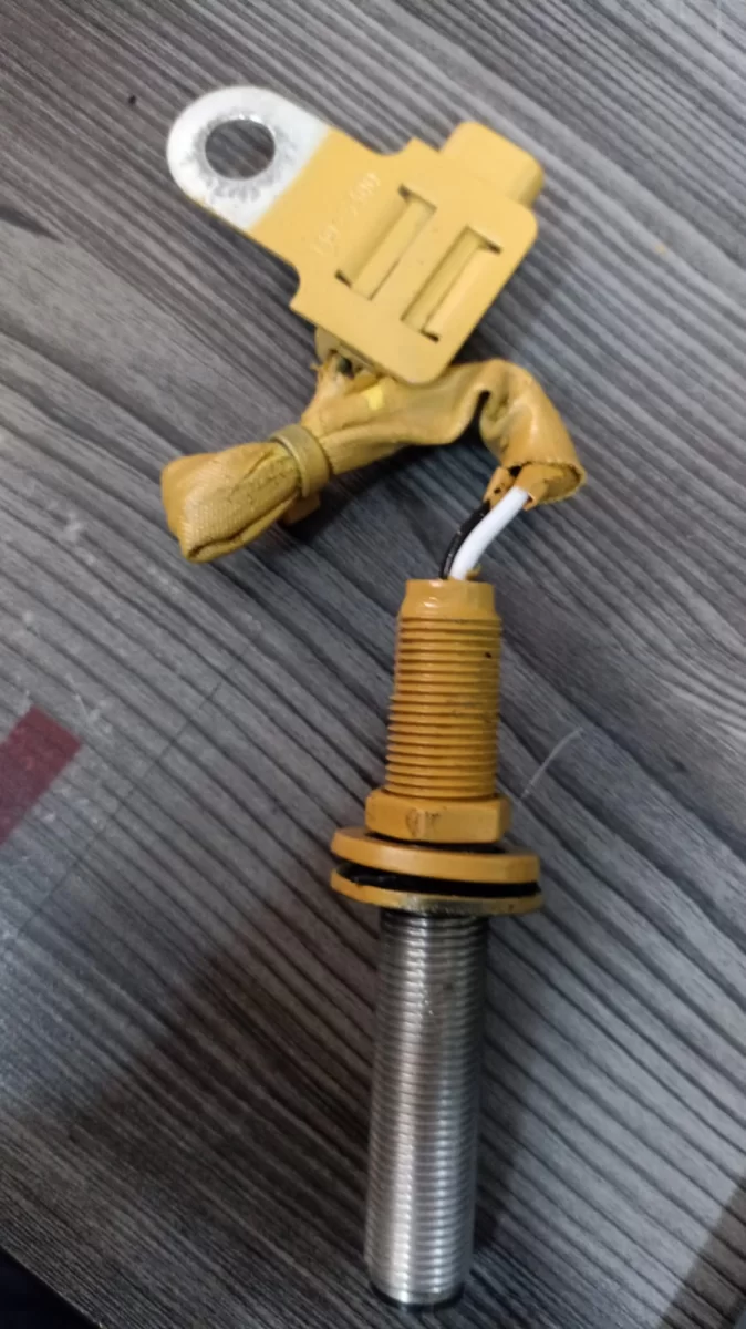 SENSOR GP-VELOCIDAD TRANSMISION CONTROL HCO TH35-E81/924F/525B/725/D10R