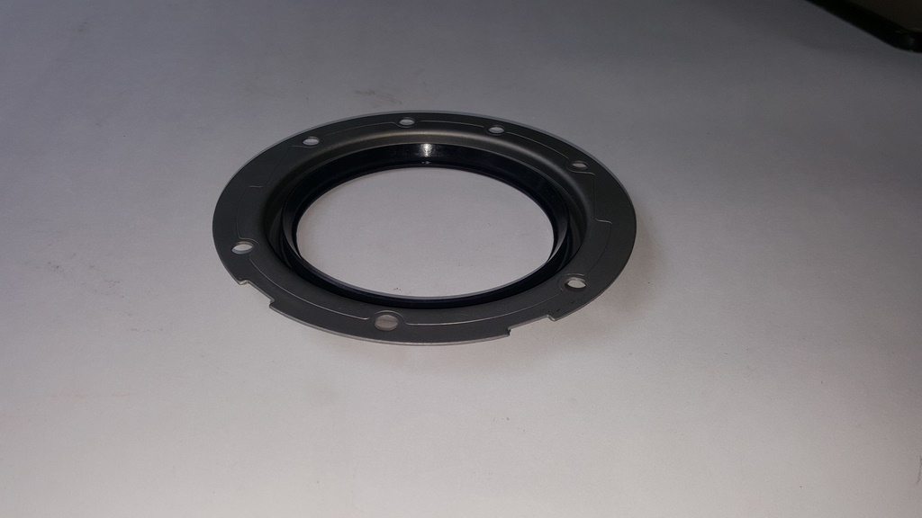 RETEN TRASERO CIGUEÑAL BZ4603E 6D34