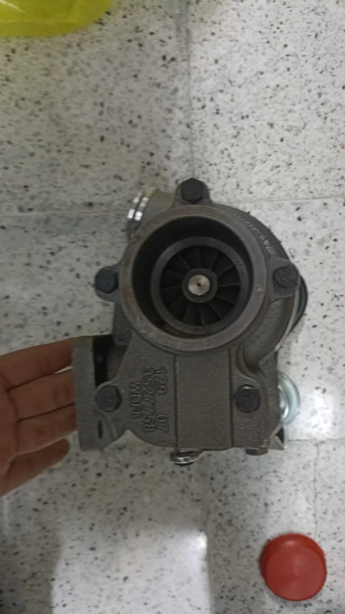 TURBO CUMMINS 4BT CON VALVULA Y CON PESTAÑA