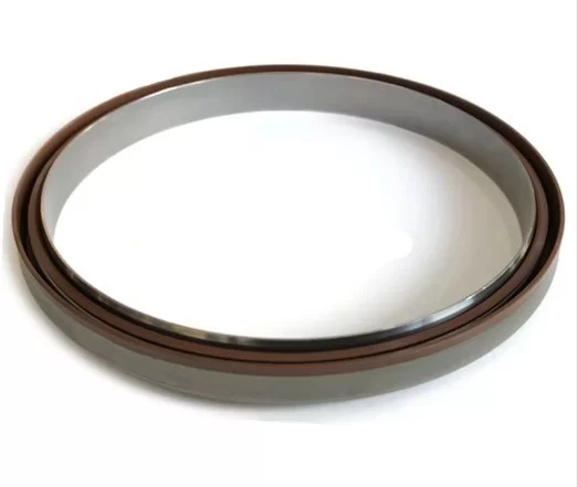 RETEN TRASERO MACK 675