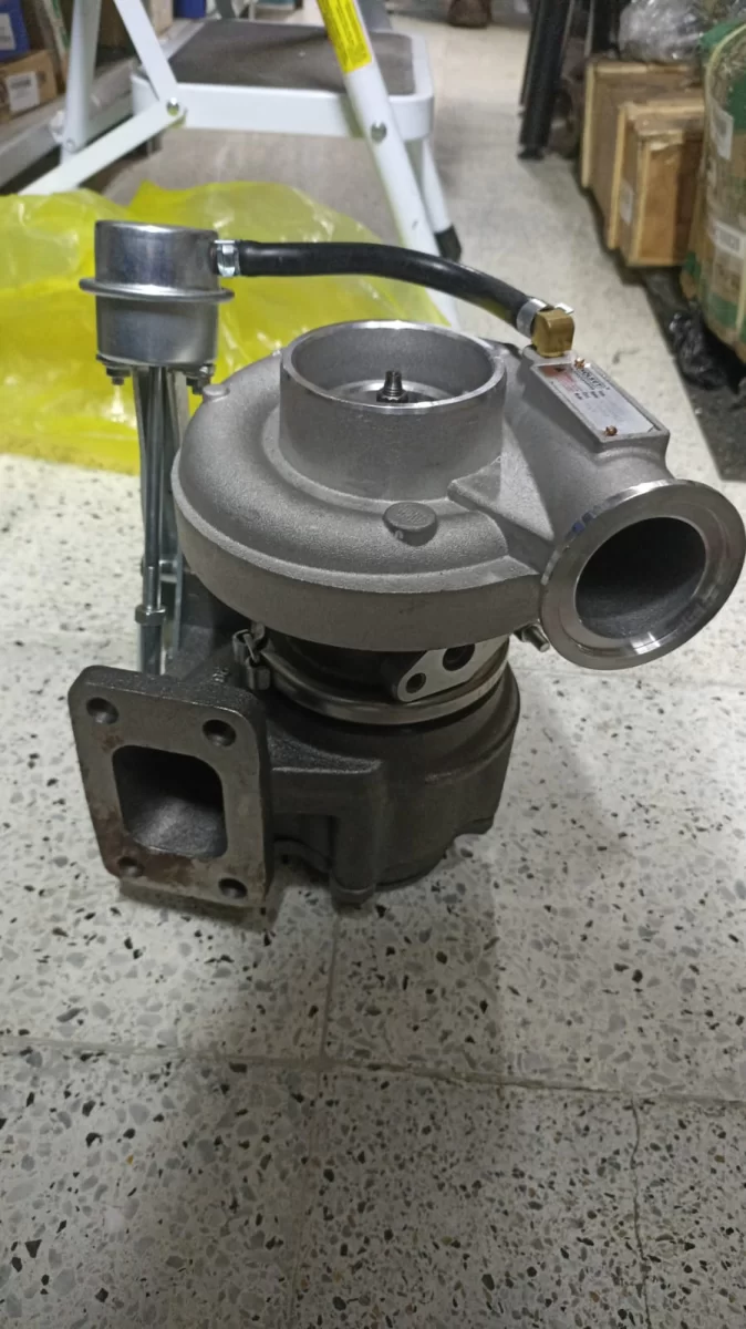 TURBO CUMMINS 4BT CON VALVULA Y CON PESTAÑA